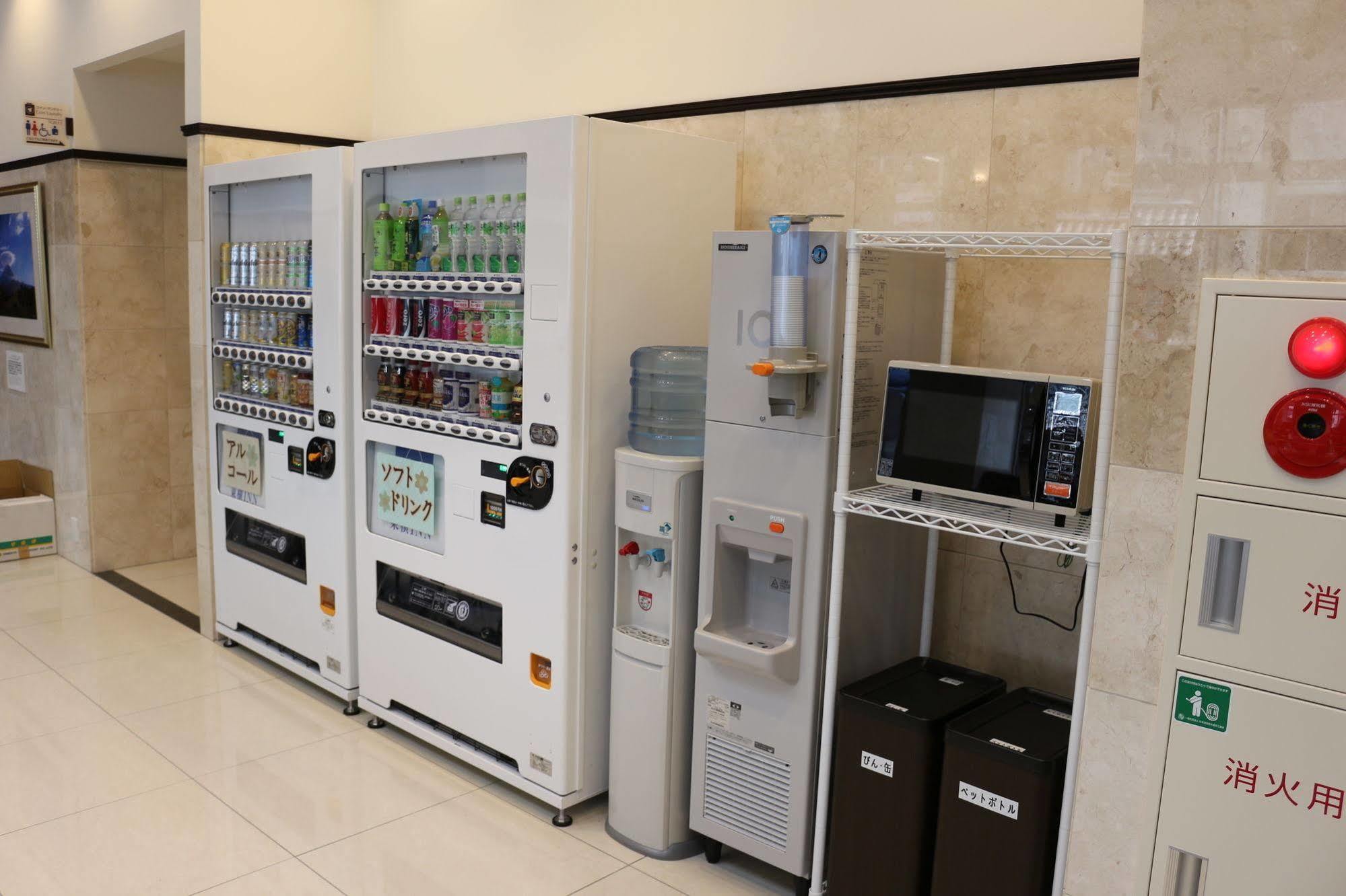 Toyoko Inn Misato Ekimae Zewnętrze zdjęcie